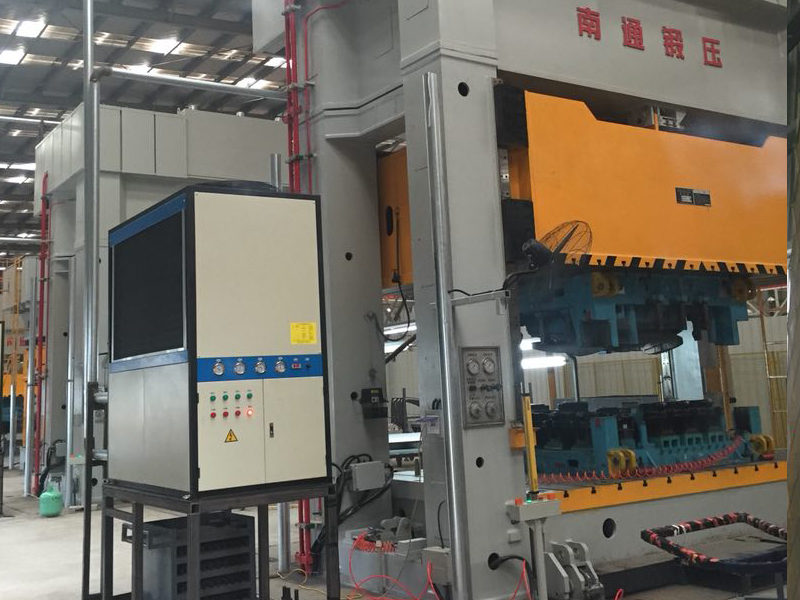 油冷機(jī)機(jī)床應(yīng)用 油冷機(jī)機(jī)床應(yīng)用